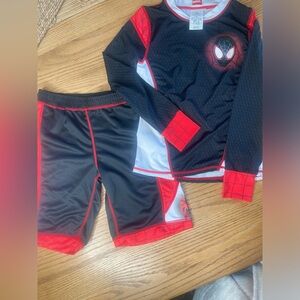 Disney’s Marvel Spiderman Long Sleeve Top w/Shorts